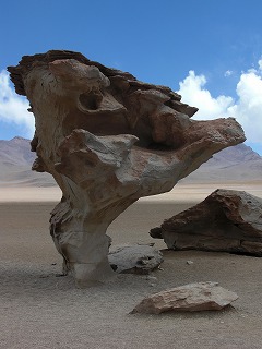 ウユニ岩